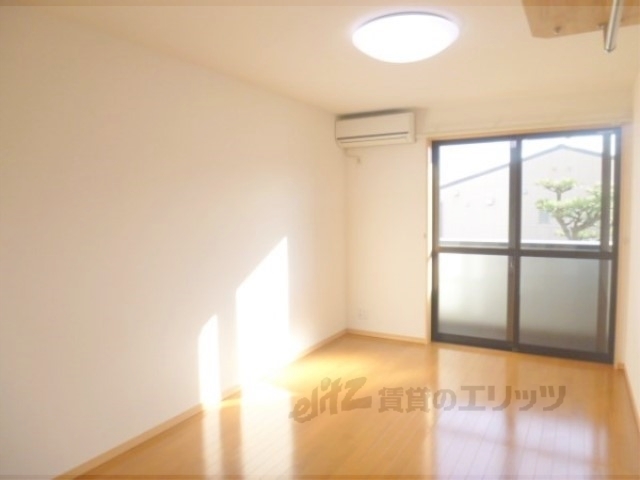 居室・リビング　洋室