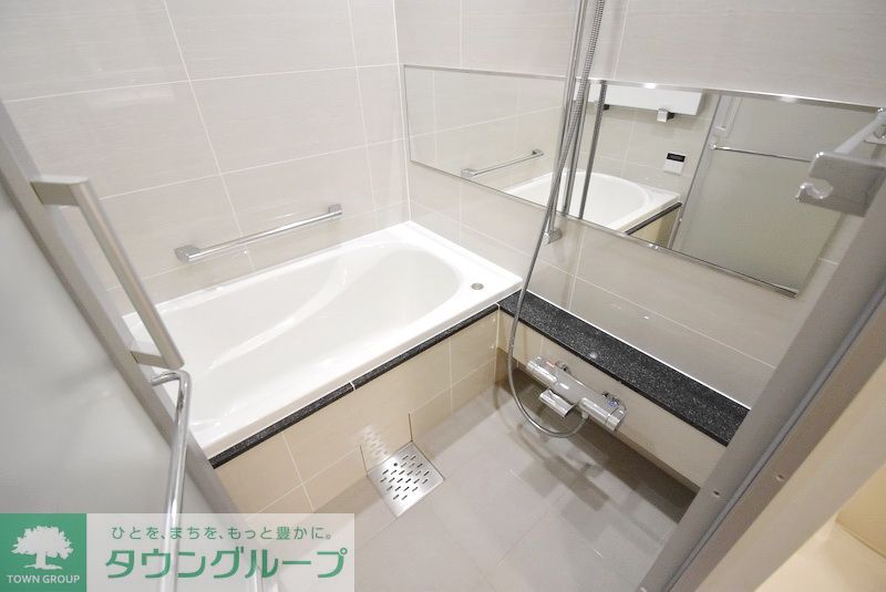 バス・シャワールーム　バス