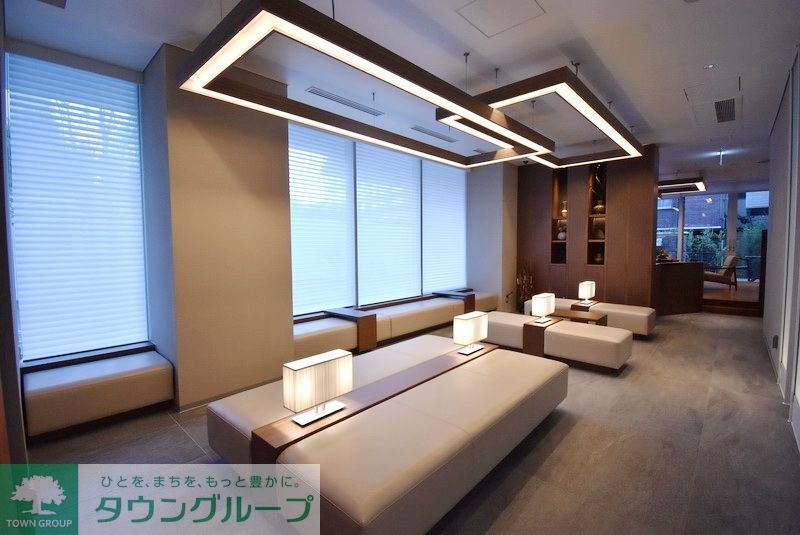 ロビー　バルコニー