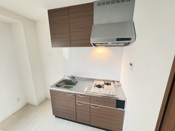 キッチン　※別部屋の写真です