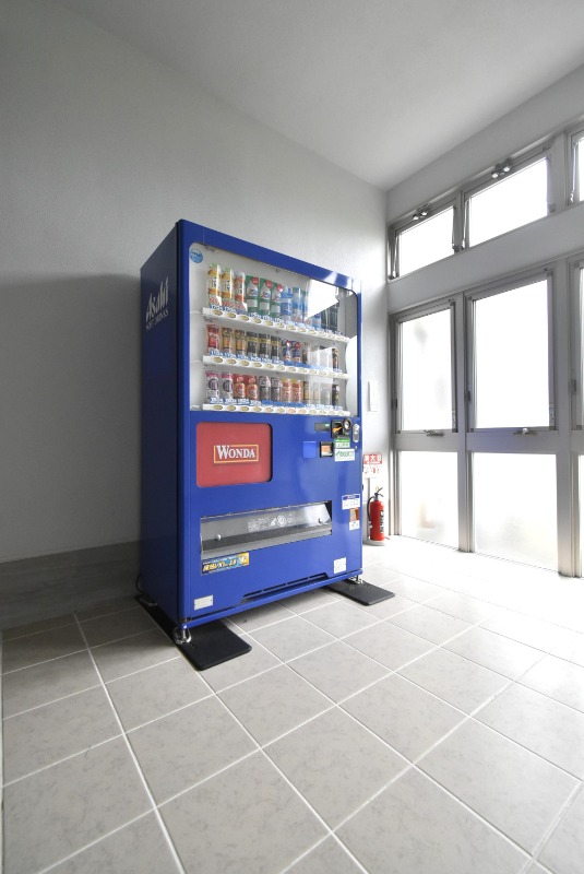 エントランス　駐車場