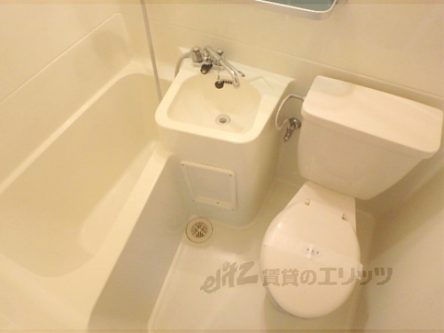 バス・シャワールーム　ユニットバス