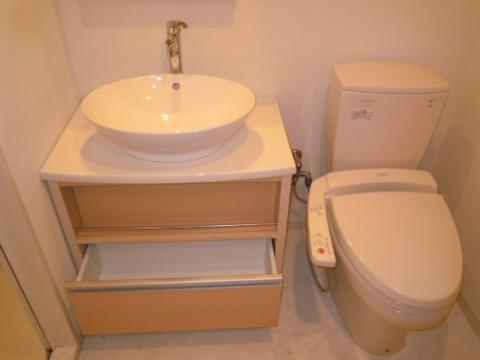 トイレ　トイレ