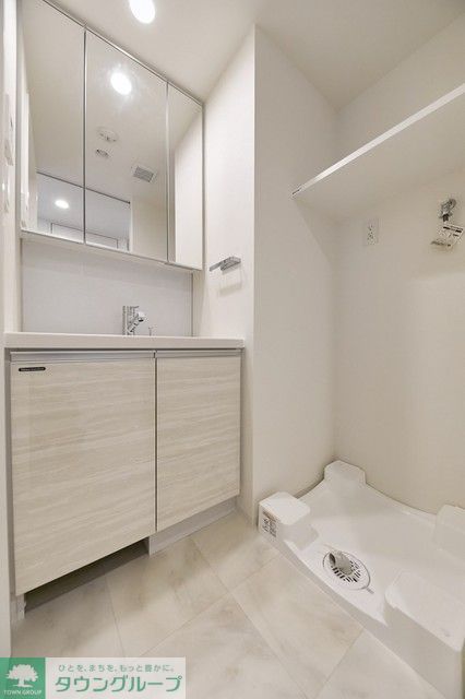 洗面設備　※写真は同タイプ住戸です。