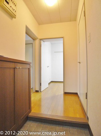 玄関　落ち着いた玄関です