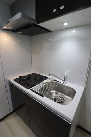 キッチン　コンパクトなキッチンで掃除もラクラク