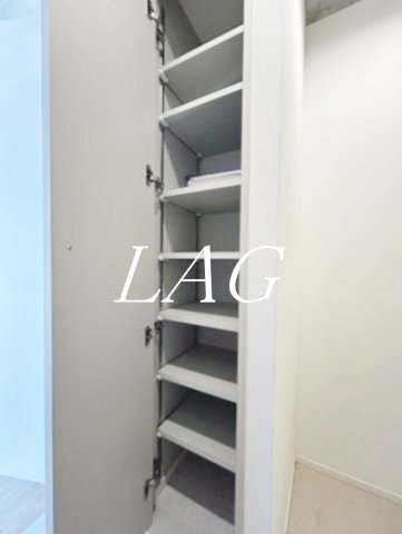 収納　シューズボックスです。