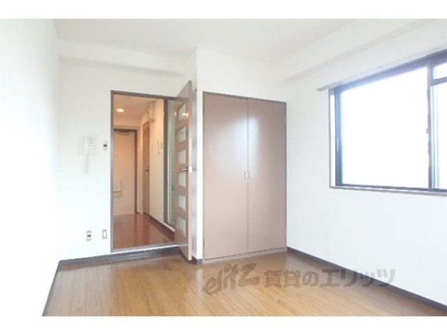 居室・リビング　洋室