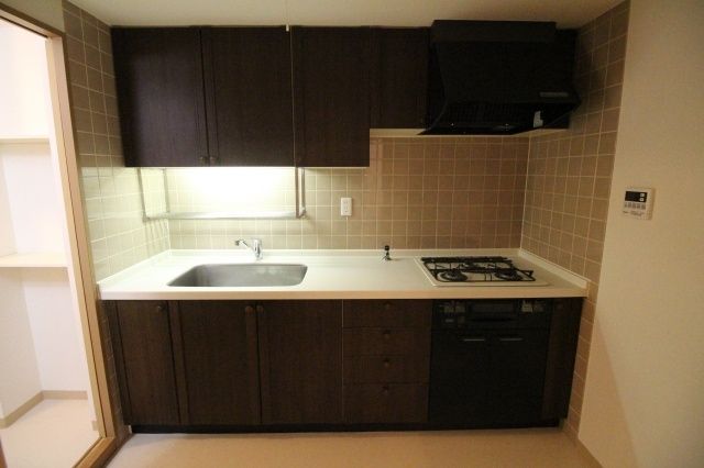 キッチン　（別タイプ参考写真）パークハイツ駒込　豊島区駒込3