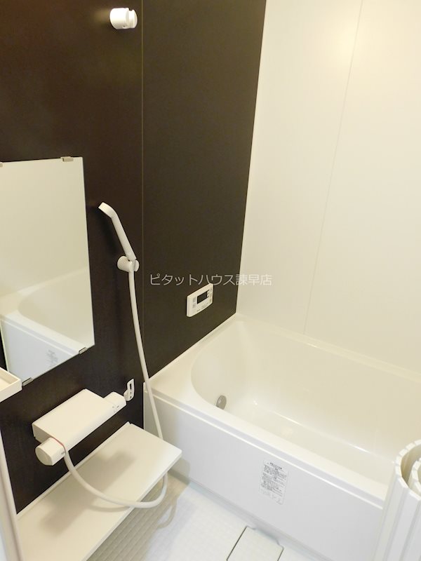 バス・シャワールーム　※入居中につきイメージ。現況優先