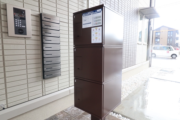 その他共有部分　宅配ＢＯＸ設置済みです♪
