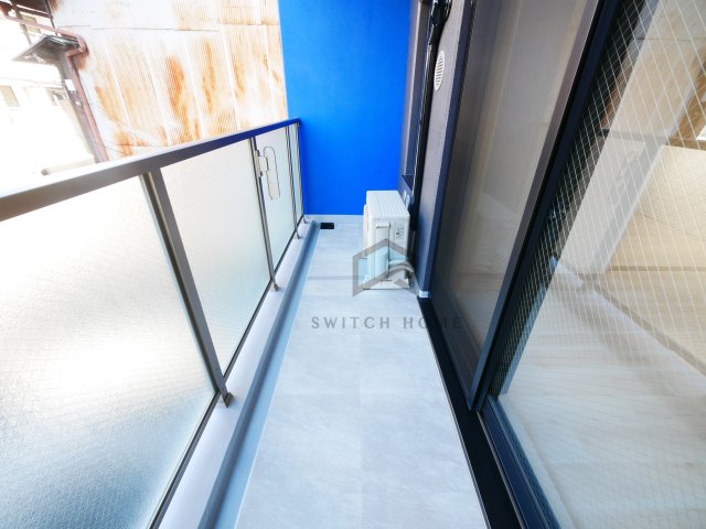 バルコニー　陽当たり良好なバルコニーです