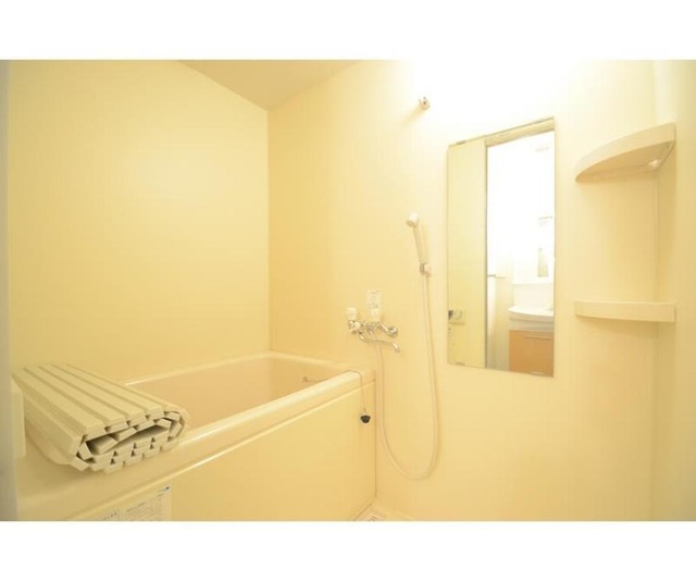 バス・シャワールーム　バスルーム