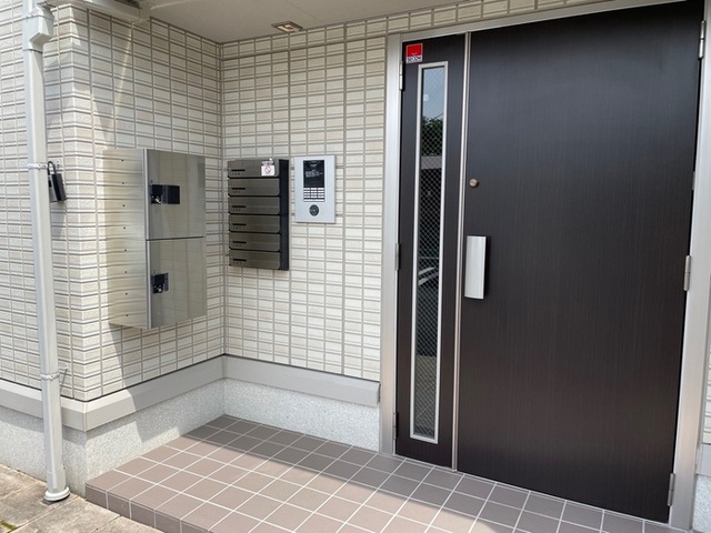 エントランス　エントランス