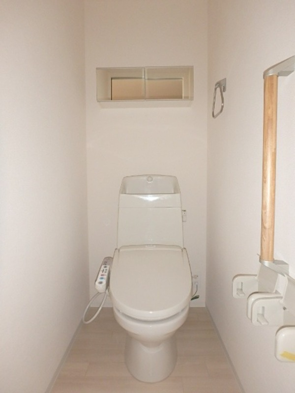 トイレ　図面と現状に相違がある場合には現状を優先