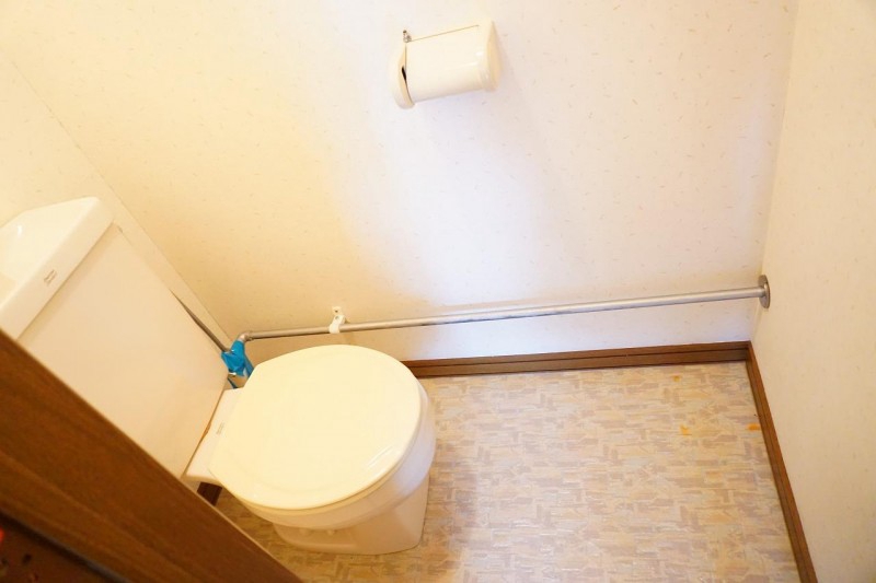 トイレ　トイレ