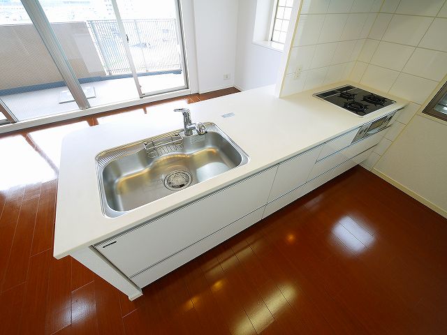 キッチン　キッチンでお料理をお楽しみください