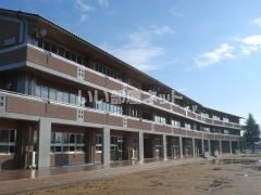 小学校　砺波市立砺波北部小学校（小学校）まで1851m