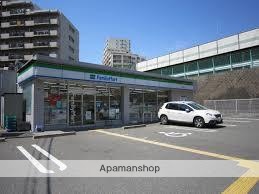 コンビニ　ファミリーマート茨木美穂ヶ丘店（コンビニ）まで386m