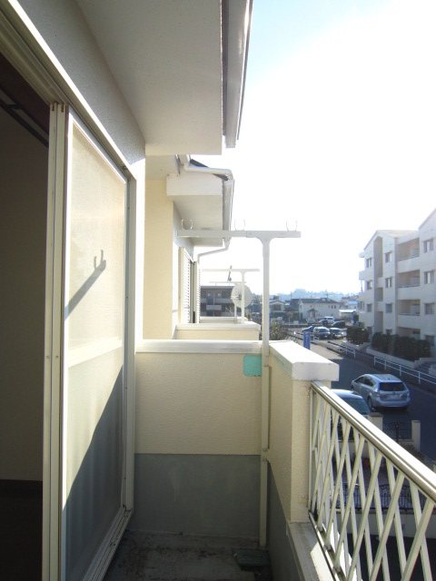 バルコニー　同タイプの部屋参照