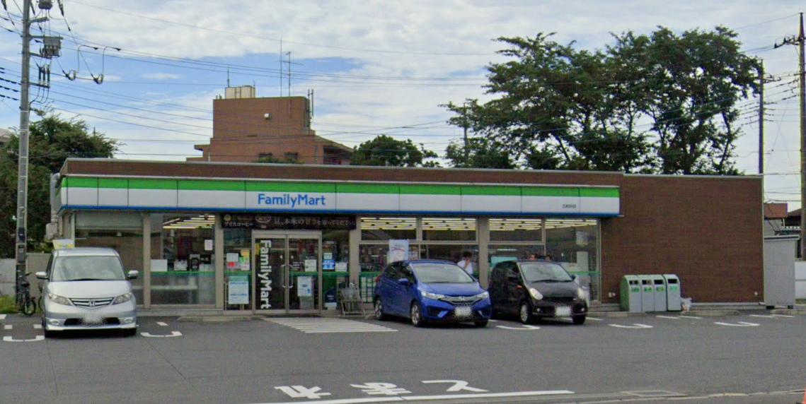 コンビニ　ファミリーマート 北柏台店（コンビニ）まで157m