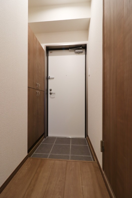 玄関　図面と現状に相違がある場合には現状を優先