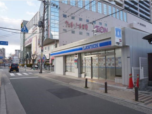 コンビニ　ローソン近鉄布施駅北店（コンビニ）まで87m