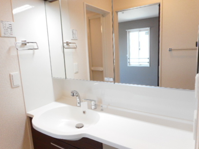 洗面設備　洗髪洗面化粧台