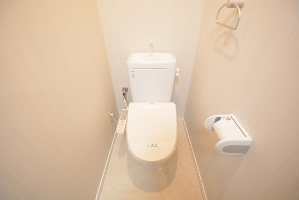 トイレ　シャワー付トイレ