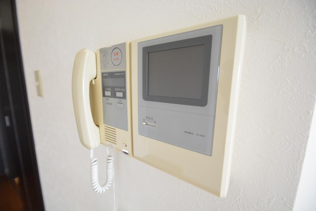 セキュリティ　カメラ付インターホン