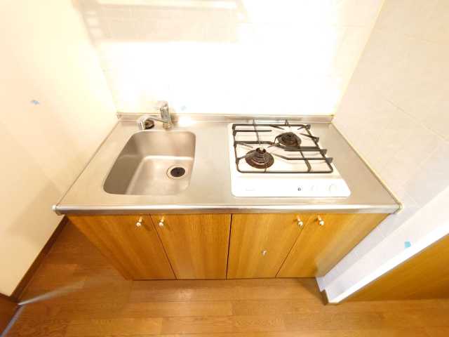 キッチン　別室参考画像です