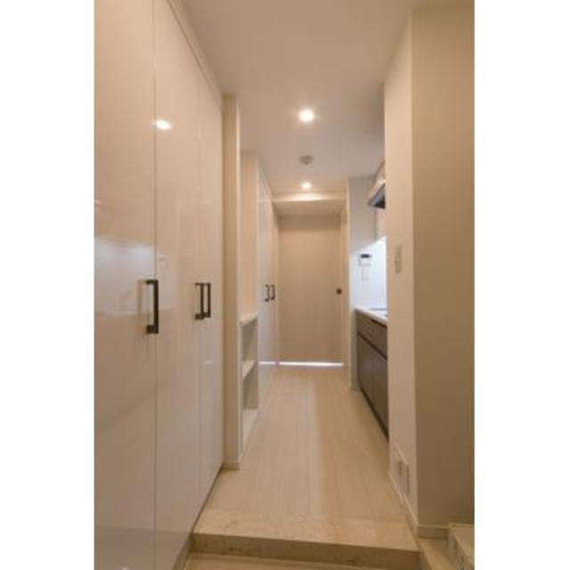 玄関　※写真は同タイプ住戸です。