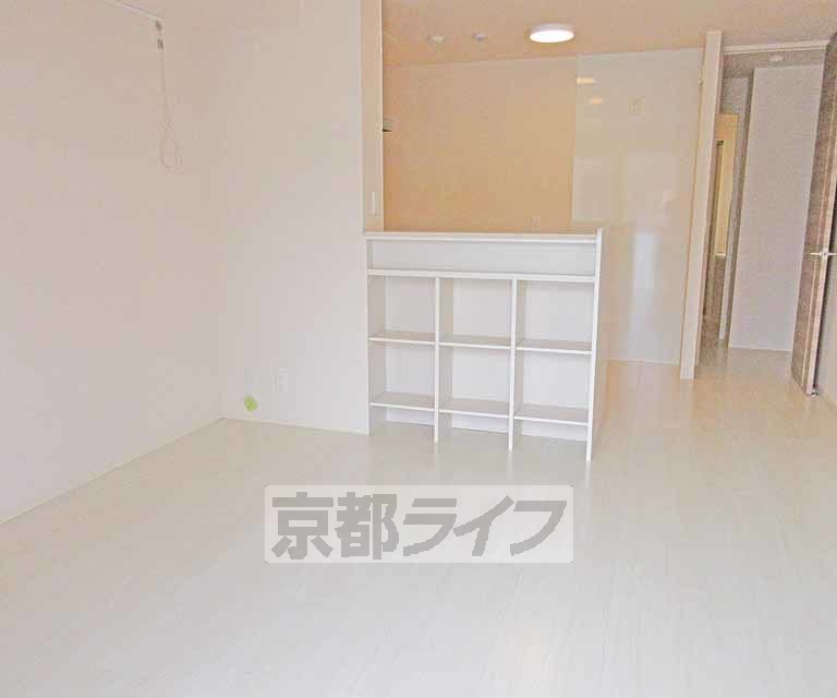 居室・リビング　広々としたお部屋です！