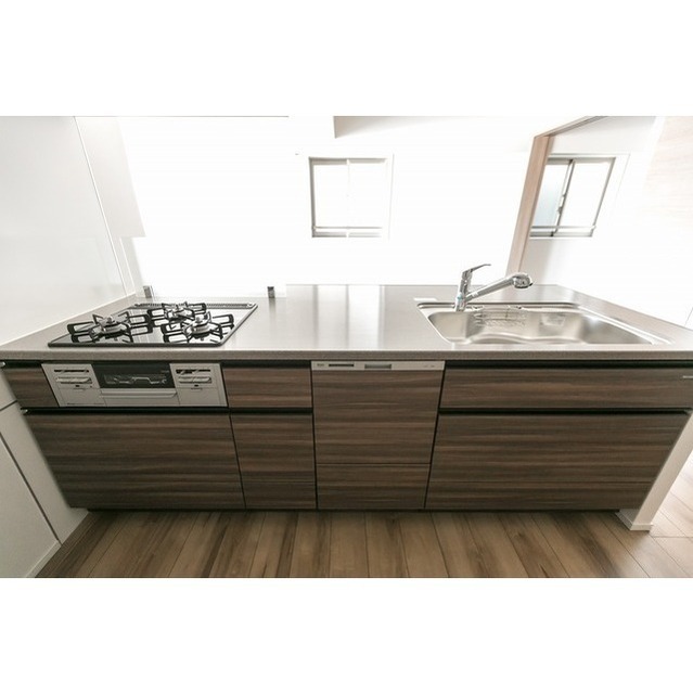 キッチン　対面式キッチン