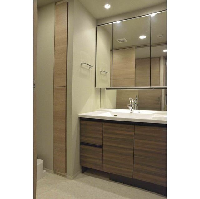 洗面設備　独立洗面台