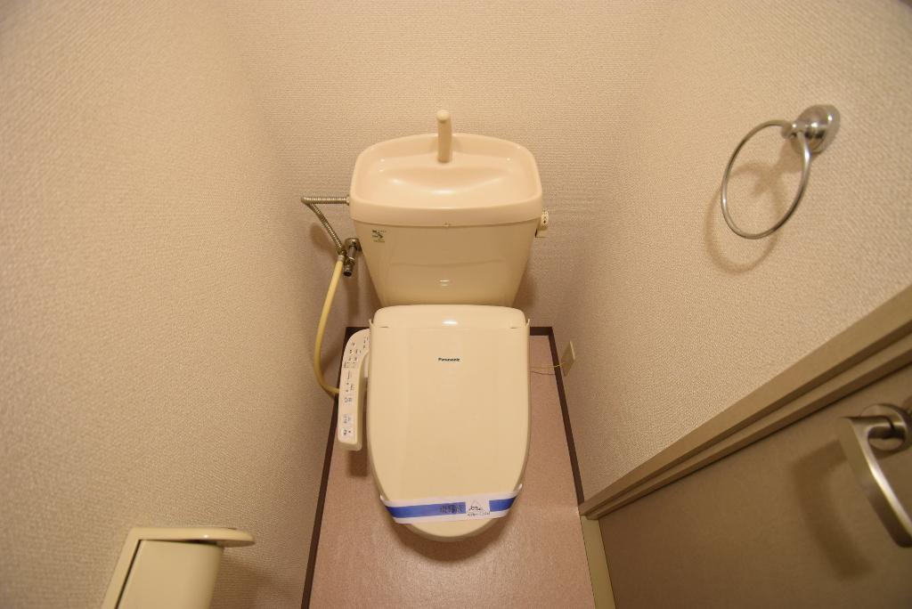 トイレ　シャワー付トイレ