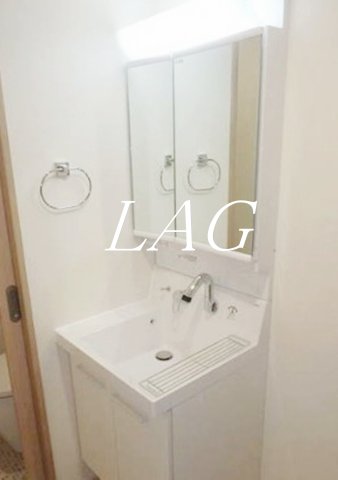 洗面設備　洗面台です。