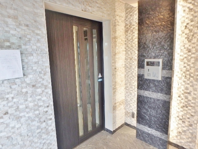 ロビー　エントランス