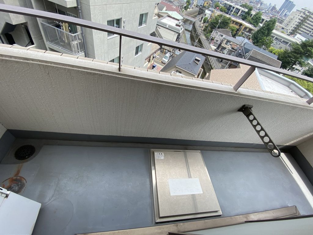 バルコニー　バルコニー