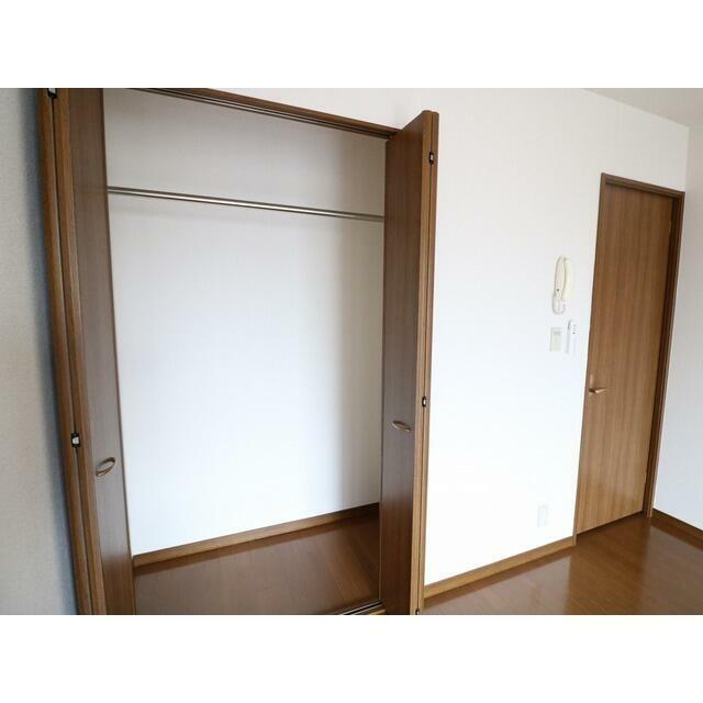 収納　※他のお部屋の参考写真です