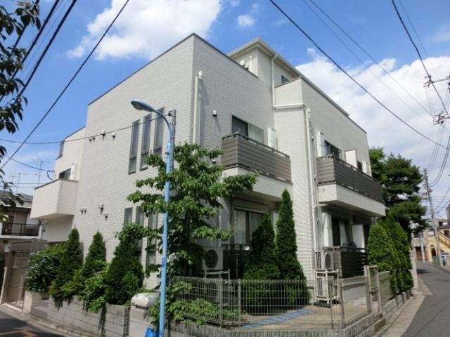 建物外観　★阿佐ヶ谷まで４分★