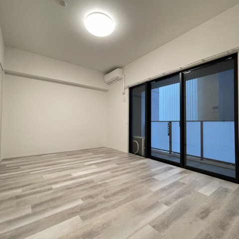 居室・リビング　同仕様タイプです