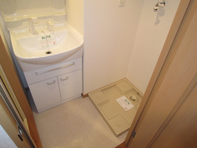 洗面設備　写真は別号室になります