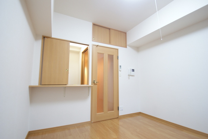 居室・リビング　写真は別号室になります