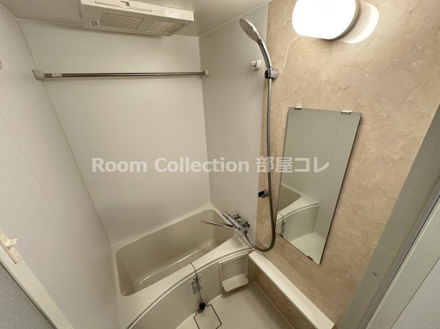 バス・シャワールーム　※同物件他部屋写真 反転、色違いの場合有 現況優先