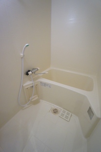 バス・シャワールーム　※別部屋の参考写真となります※現況優先※