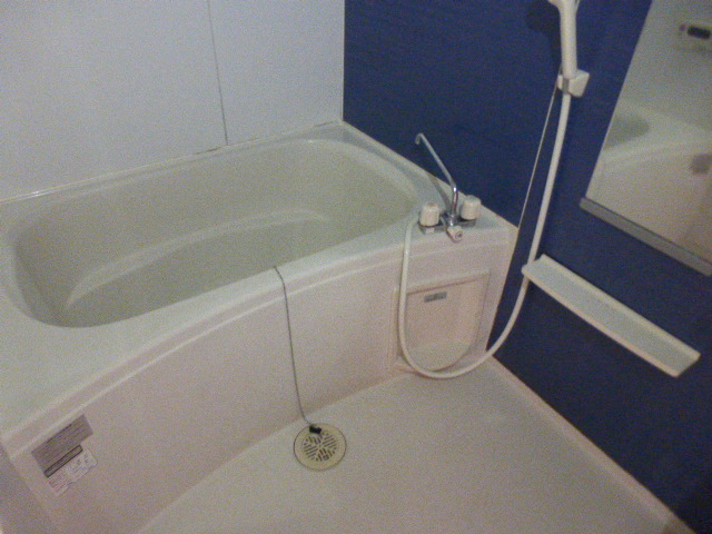 バス・シャワールーム　追焚付　給湯式バスルーム