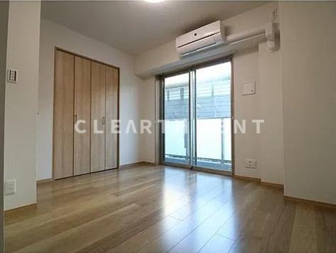 居室・リビング　※写真は別の階のお部屋です。