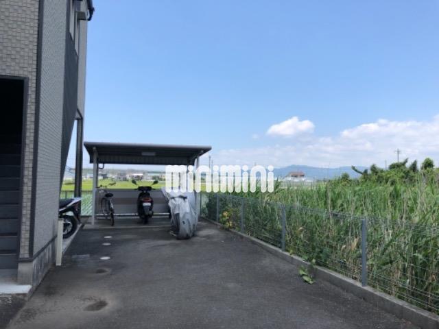 駐車場　見晴らしの良い自転車置き場