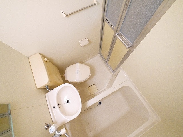 トイレ　落ち着いたトイレです